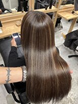 リット(lit)&nbsp;ハイライト履歴があっても縮毛矯正当てれます！