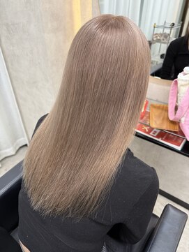 ルノン シェリー(LUNON cheliy) 黒髪クラゲヘアーオリーブグレー小顔ココアベージュ