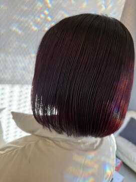 スリーピースアクシス (Three Peace axis) 秋のボルドーカラー◎