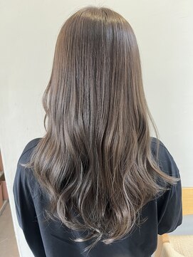 オクユキ(OKUYUKI) ゆるふわロング×オリーブベージュ