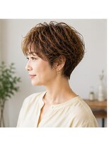 ヘアアンドメイク アース 入間店(HAIR&MAKE EARTH) ふんわり大人ショート