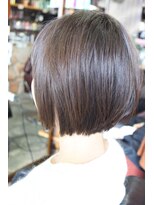 オーバーキャプテンネイキッド(OVER CAPTAIN NAKED) 直毛の方でも円みを*ナチュラルラウンドボブ