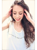 テイラー(Taylor)&nbsp;立ち上げバングxハニーベージュ