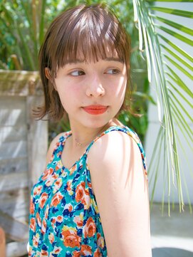 ルティア 池袋(Lutia) 切りっぱなしボブ