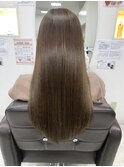 ピスタチオベージュ×縮毛矯正