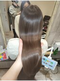 柔らか艶髪ストレート