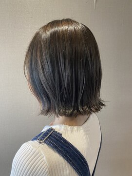 リリ(Liri material care salon by JAPAN) ばっさりボブヘア