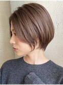 顔周りレイヤーカットグレージュカラーくびれボブショートカット
