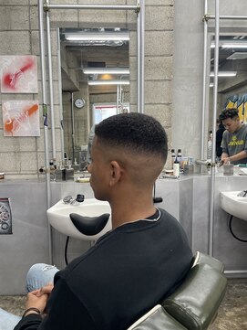 プレイヤーズ(PLAYERS) ブラックヘアのカット、フェード、ラインアップもお任せを!