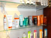 クラメールパリ 天神南(Kraemer Paris)の雰囲気（ケラスターゼ製品取り扱いサロン）