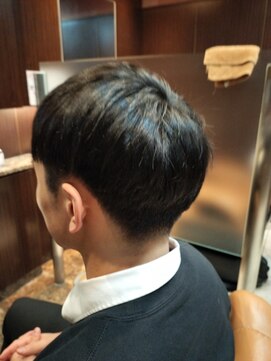 ヘアーモードキクチ 神田日銀通り店 ツーブロック