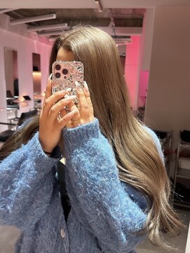 ダズリングディア(Dazzling Deer) ミルクティーベージュ/ホワイトベージュ/ハイトーン/美髪