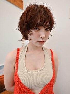 カルテ(QUARTE) オレンジカラー×ショートボブ