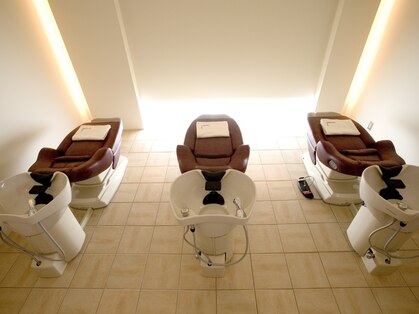 サロン ド リブレの写真