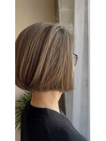 アム(AMU)&nbsp;グレージュ大人ボブ