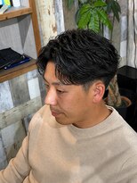 デルフィーノ ヘアーパフォーム(delfino hair perform)&nbsp;センターパートシャドーパーマニュアンスナチュラル