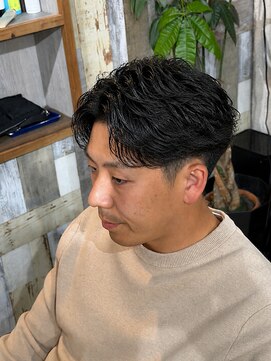 デルフィーノ ヘアーパフォーム(delfino hair perform) センターパートシャドーパーマニュアンスナチュラル