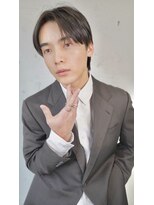 メイキー メンズ 本厚木(MA-IKI)&nbsp;刈り上げないナチュラル大人スタイルセンターパートメンズヘア