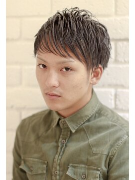 ガーデンエス 緑井店(GARDEN es) men'sシルバーアッシュ