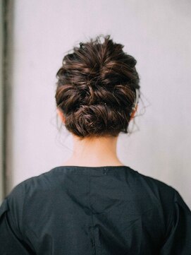 プロデュース 古淵店(Produce) 清楚にシニヨン