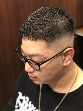 ヒロギンザ 青山店(HIRO GINZA) 濡れパンスキンフェード