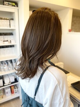 ヴィアスヘアー(vias hair) カーキ系が可愛い
