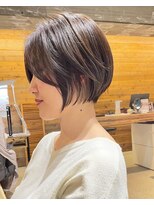 クラッチ ユニ(CLUTCH uni)&nbsp;♪大人毛流れショートボブ♪【大阪難波美容室 中塚孝博】