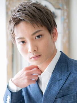 理容ハンサム 戸田公園店 ハイトーンカラーで格上げ七三分けスリークショートE戸田公園
