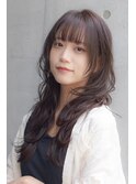 サイドはスッキリ、ロングウェーブ