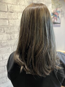 グリーム(Gleam) 3Dカラー オリーブベージュ