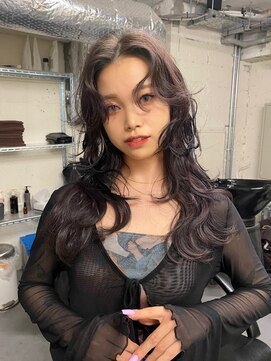 ノラ シブヤ(NORA) ウルフカット　ミディアムレイヤー　ロングウルフ