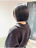 ナチュラル切り揃えボブ