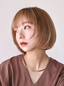 シスタ(SISTA) ハイトーンフェイスレイヤーボブ内巻き顎ラインボブ【自由が丘】