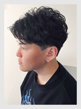 クリアオム 春日部(CLEAR homme) メンズ おしゃれな大人のパーマスタイル 刈り上げツーブロック