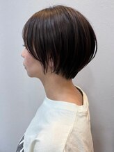 シエスタ(SIESTA) 丸みショート　顔周りレイヤー　アースカラー　メルティカラー
