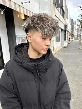 チャプター 問屋町(chapter) スペインカール波巻きツイストスパイラルパーマホワイトメッシュ