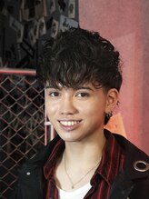 メイン(MENIN) 比嘉 ひであき