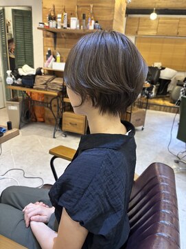 チリンバイロストシティー(Chillin by LOSTCITY) ショートボブ