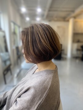 ソイクフ 高田馬場店(SOY-KUFU) 20代30代40代◎小顔に見えせる似合わせカットオリーブグレー