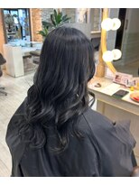 クレア(CREA)&nbsp;ツヤ感たっぷりのブルーブラック