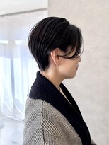 ヴィサージュメゾン(VISAGE maison)&nbsp;大人美人シルエットの耳かけショート