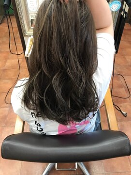 シロトータルデザイン(shiro total design) 暗髪カラー×ハイライト