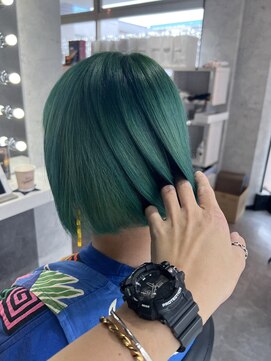 スパークスヘア(Sparks hair) 奇抜ヘアが好きな方は是非やってみてほしい色味のご紹介です☆