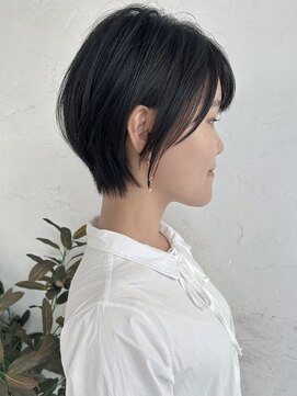 トレヘアー(tRe hair) くびれショート　斜めバング