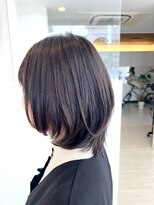 ディグニティ(DIGNITY)&nbsp;ミディアム×レイヤーカット×艶感カラー