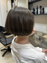 リアン(Lien)&nbsp;ショートボブ/カーキアッシュ/ショートヘア