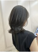 透明感たっぷりで暗めのオリーブ♪