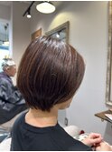 ショートボブ