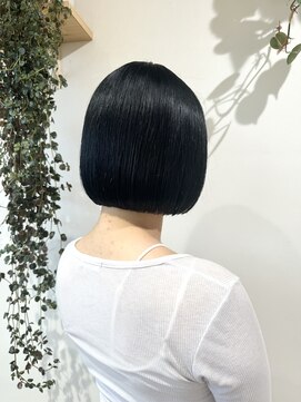 ゼスト 中野店(ZEST) 【ZEST中野/KOTOMI】韓国ボブ/ブルーブラック