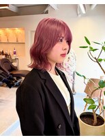 春ピンク/韓国風くびれヘア/くびれボブ/ブリーチカラー